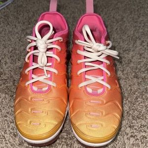 Nike Vapormax plus pink, orange, gold size 8.5